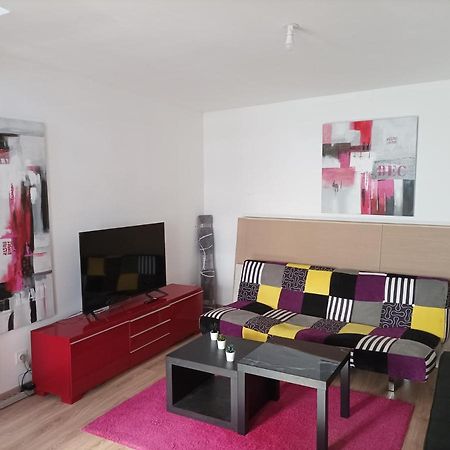 Petite Maison Agreable Pour 6 Voyageurs Apartment Bogny-sur-Meuse Exterior foto